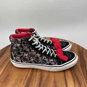 HELLO KITTY Vans Sk8-Hi Shoes Womens Size 7 w/ Bows Casual Skate Comfort Sneaker